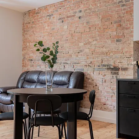 Glow Apartments, Midtown Blisko Dworca Pkp Διαμέρισμα Γκντίνια