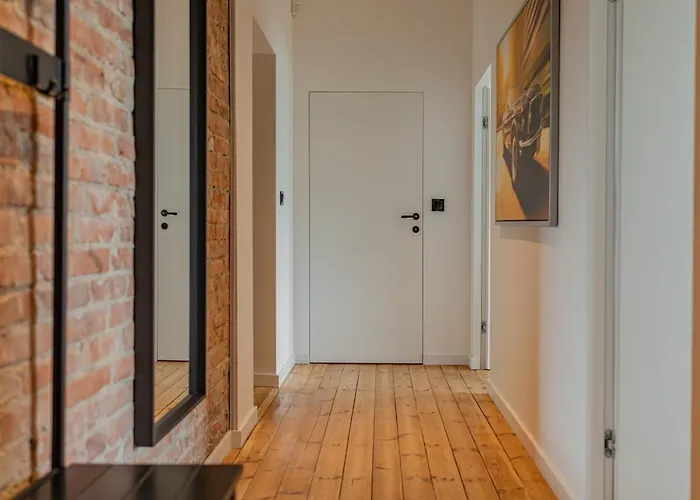 Glow Apartments, Midtown Blisko Dworca Pkp Apartment *